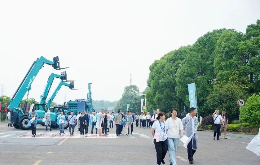 2025 CICEE | 为客户创造价值，山河智能客户交流会圆满举办